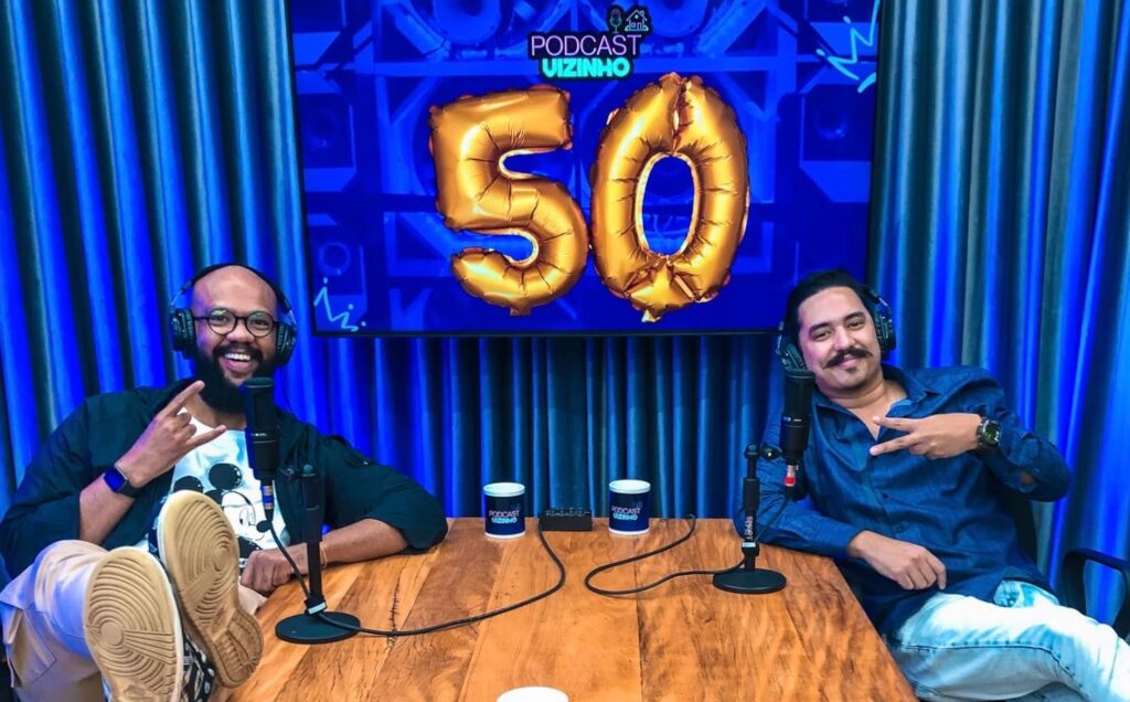 Com mais de 80 episódios realizados, Podcast Vizinho se destaca com muito humor e diferentes temáticas