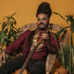 Diáspora em canção: Gui Silveiras apresenta o show Saudades de Lá
