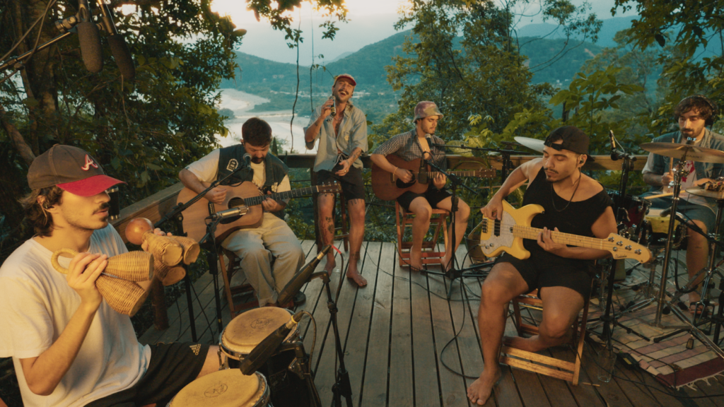 Dupoint lança audiovisual acústico “Dupoint Sesh: Na Praia” e inicia nova uma etapa da banda 