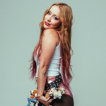 Duda Ruas abre nova fase musical com mensagem de autoestima e autenticidade no single “legal demais pra você”