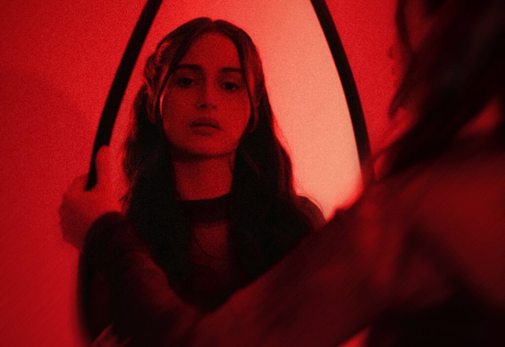 <strong>Carolina Severo lança “Depois de Mim”, single autoral que une pop e brasilidade em clima leve </strong>
