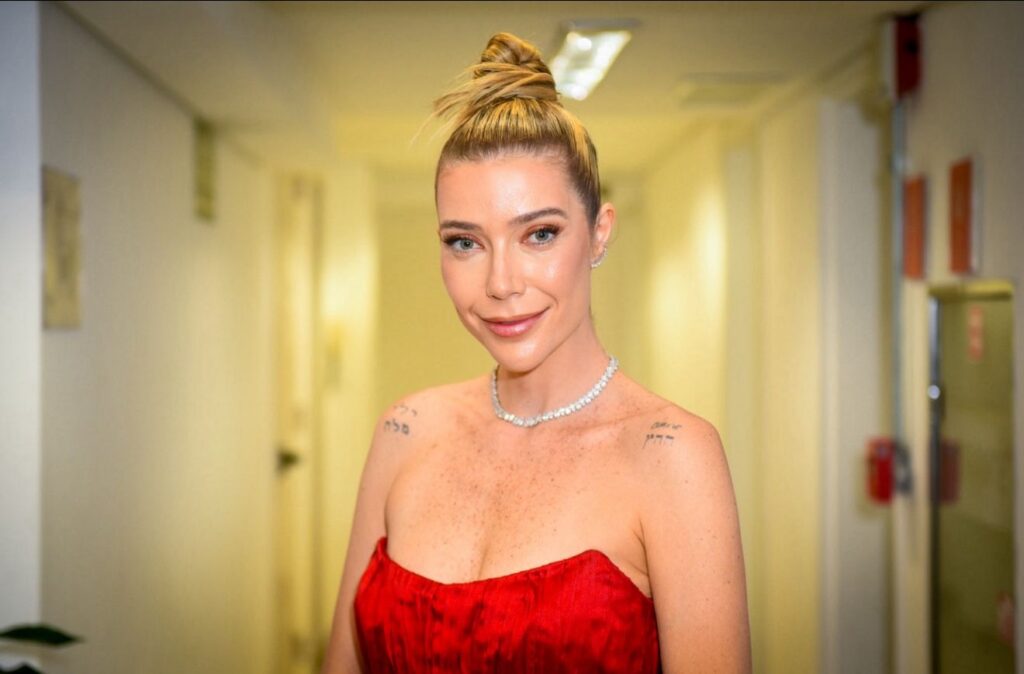 Luiza Possi celebra o amor com o projeto “Romântica – Todas as Canções de Amor”