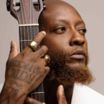 Zion Malik lança “EGO”: um disco de cura e renascimento