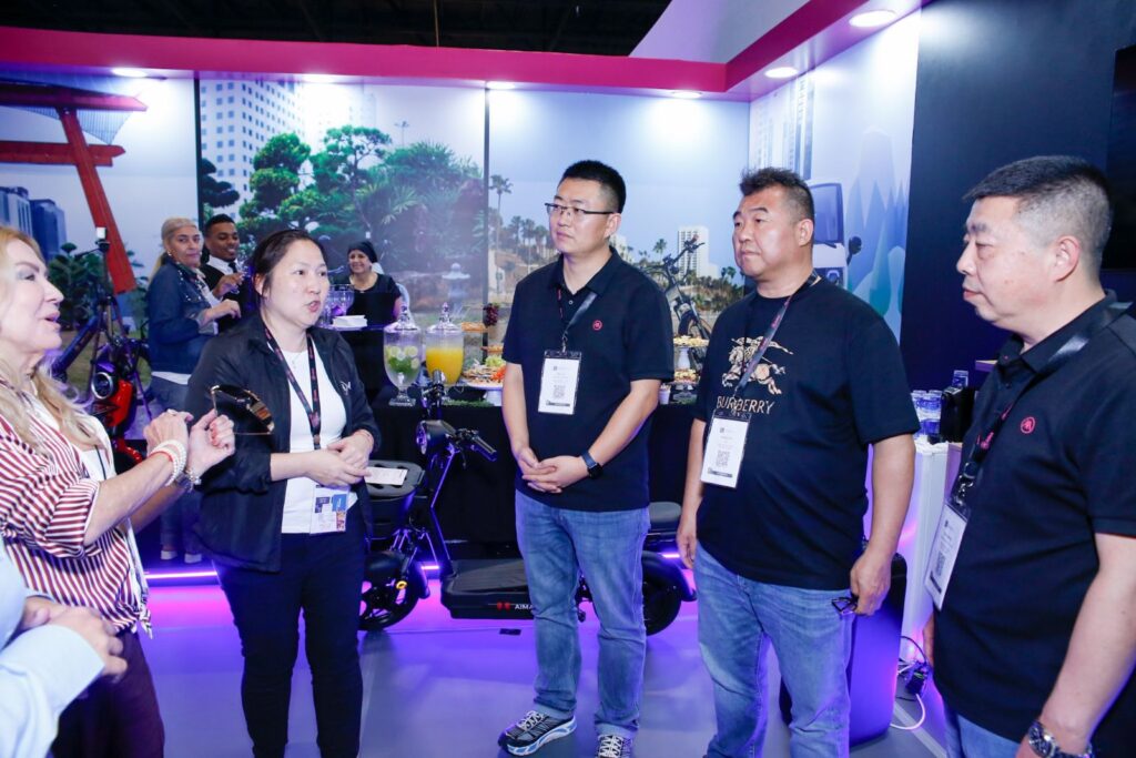 AIMA Brasil reúne jornalistas e entusiastas em coletiva no Salão do Automóvel