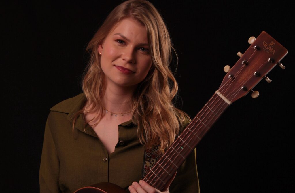 <strong>Vicka lança “Entre a Calma e a Loucura”, álbum que explora contrastes internos e novos caminhos na carreira</strong>