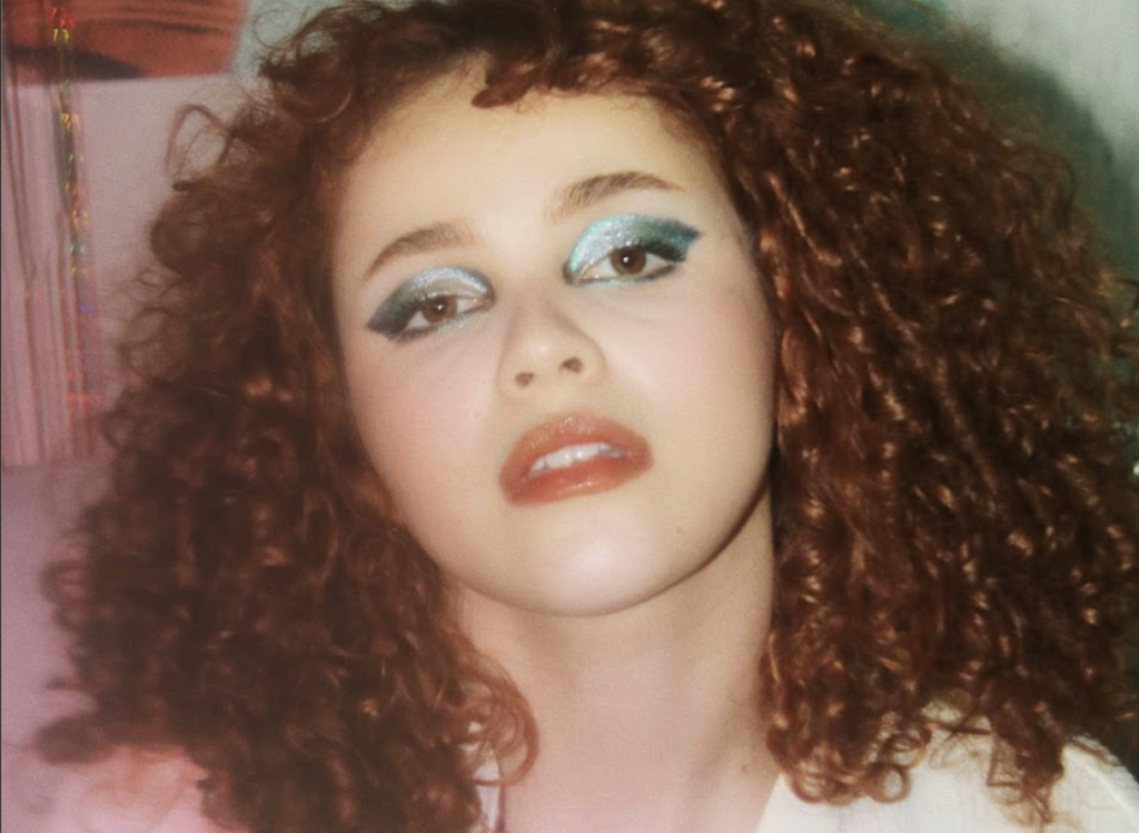 <strong>Aposta para 2026, conheça 10 curiosidades sobre a vida e carreira de Carol Juno</strong>