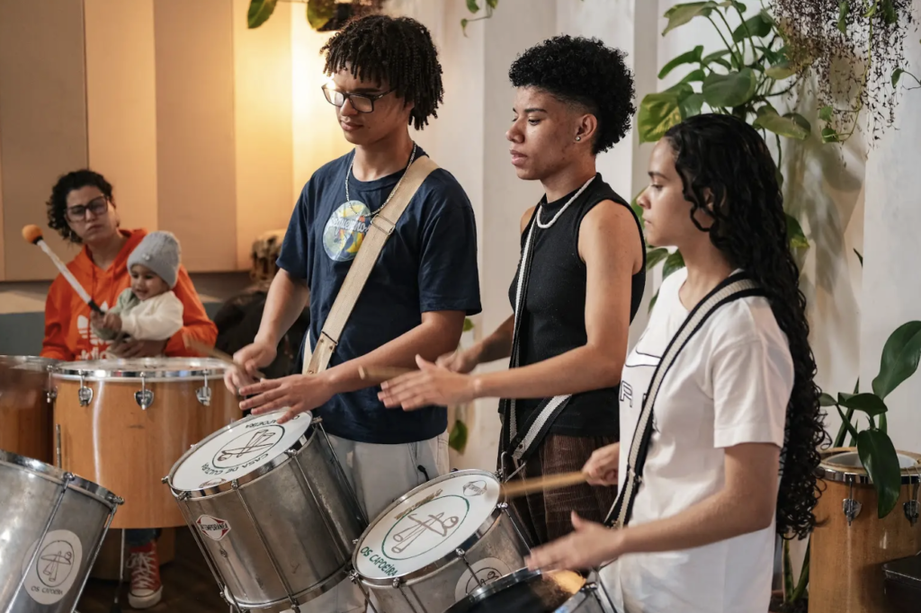 Casa de Cultura Os Capoeira fortalece formação artística de crianças e adolescentes com o projeto ‘Roda do Crescimento’