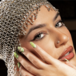 Clau apresenta “a1”, segundo single de seu aguardado álbum de estreia