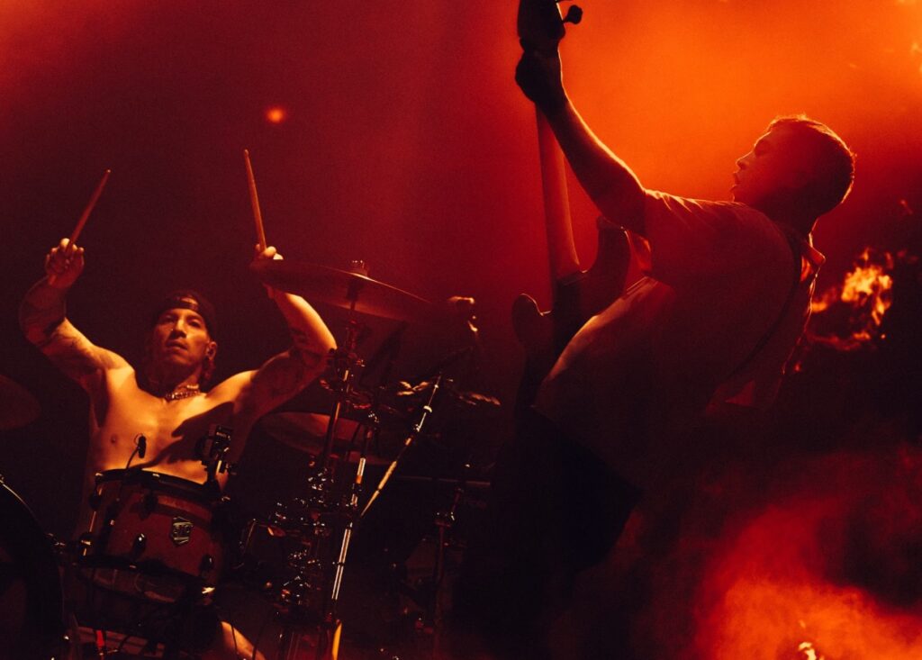 <strong>Começa a venda de ingressos para o filme-concerto “Twenty One Pilots: More Than We Ever Imagined”</strong>