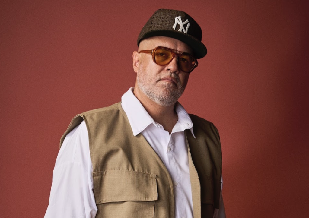 Renan Inquérito transforma superação em obra visceral com o álbum “TIREOIDE”