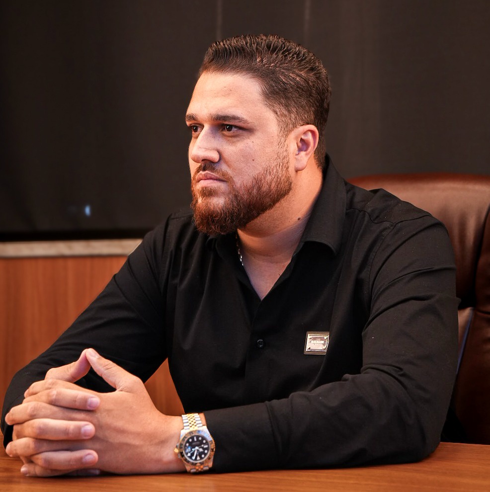 De Motoboy a CEO de um Império de R$ 300 Milhões: Junior Duarte Acelera Expansão do Grupo Bauru para os Estados Unidos