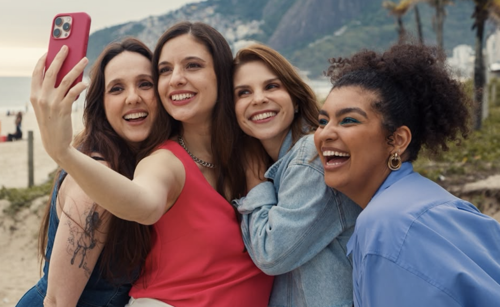 Além do ‘bilionário e da mocinha’: Desnorteadas reinventa o melodrama vertical