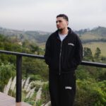 Nesk Only aposta em trap gospel para falar sobre fé e confiança em Deus