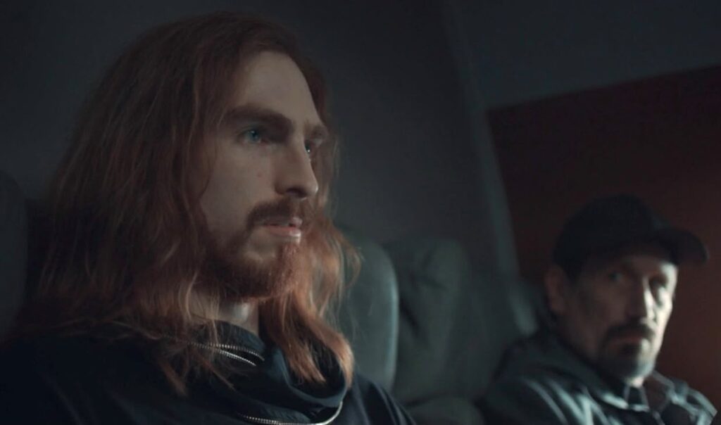 Ator francês Ulysse Gallier estreia na segunda temporada de Vermelho Sangue, série do Globoplay 